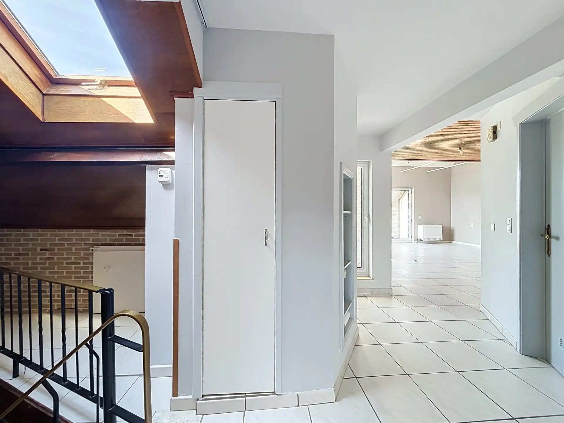 OPBRENGSTEIGENDOM MET 3 VOLLEDIG VERHUURDE APPARTEMENTEN – UITSTEKENDE INVESTERING IN SINT-PAUWELS foto 10