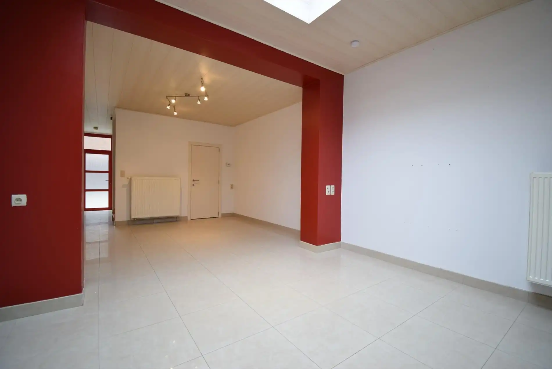 KNUSSE RIJWONING MET KOER foto 5