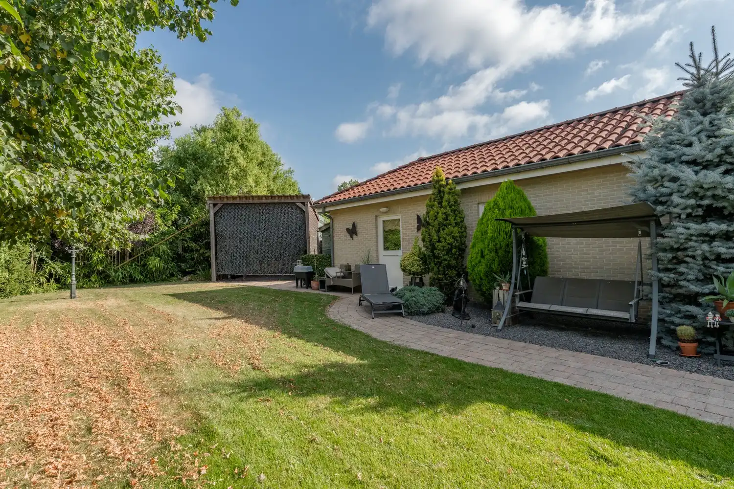 Prachtige woning te koop aan de Marsestraat, Bocholt -met zeer ruime, garage en parkeermogelijkheden in een serene omgeving! foto 30