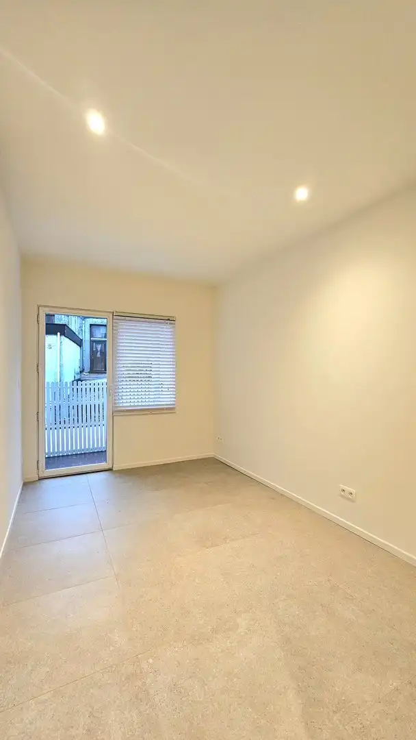 Totaal vernieuwd appartement met alle voorzieningen foto 7