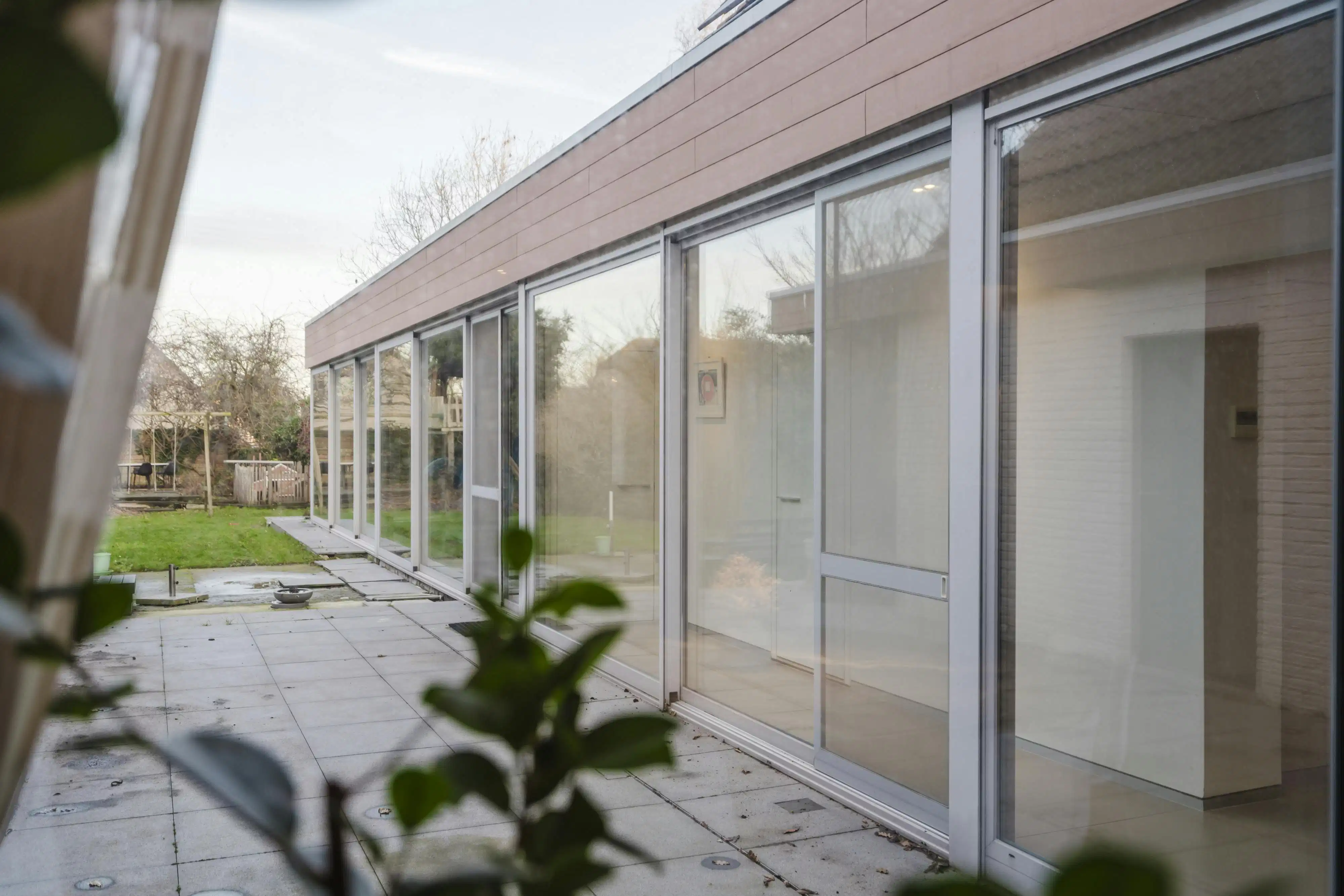 Gerenoveerde burgerwoning met 5 kamers te koop Beveren-Leie foto 8