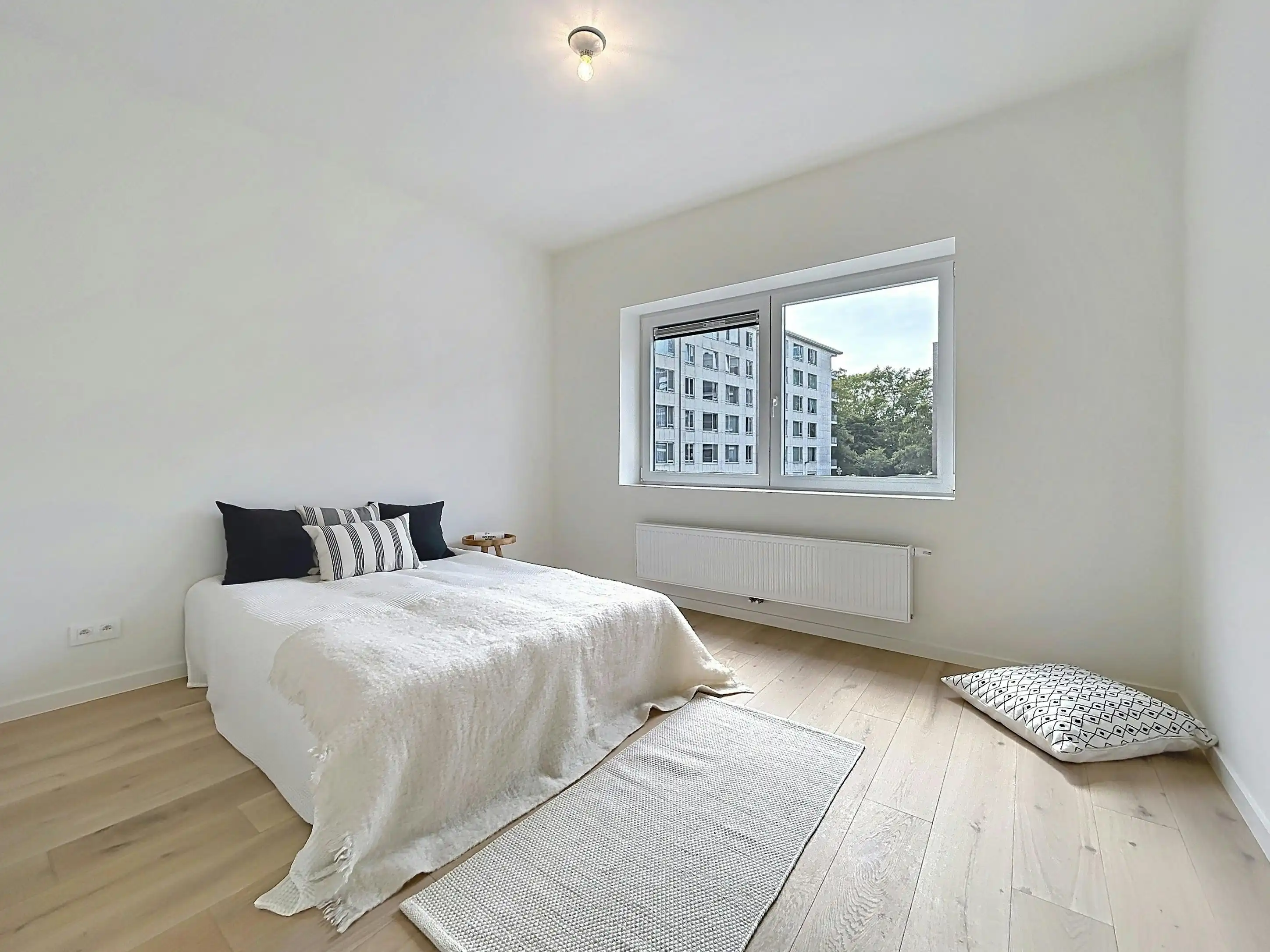 Luxueus 3-slaapkamerappartement met terras te koop in Wilrijk foto 13