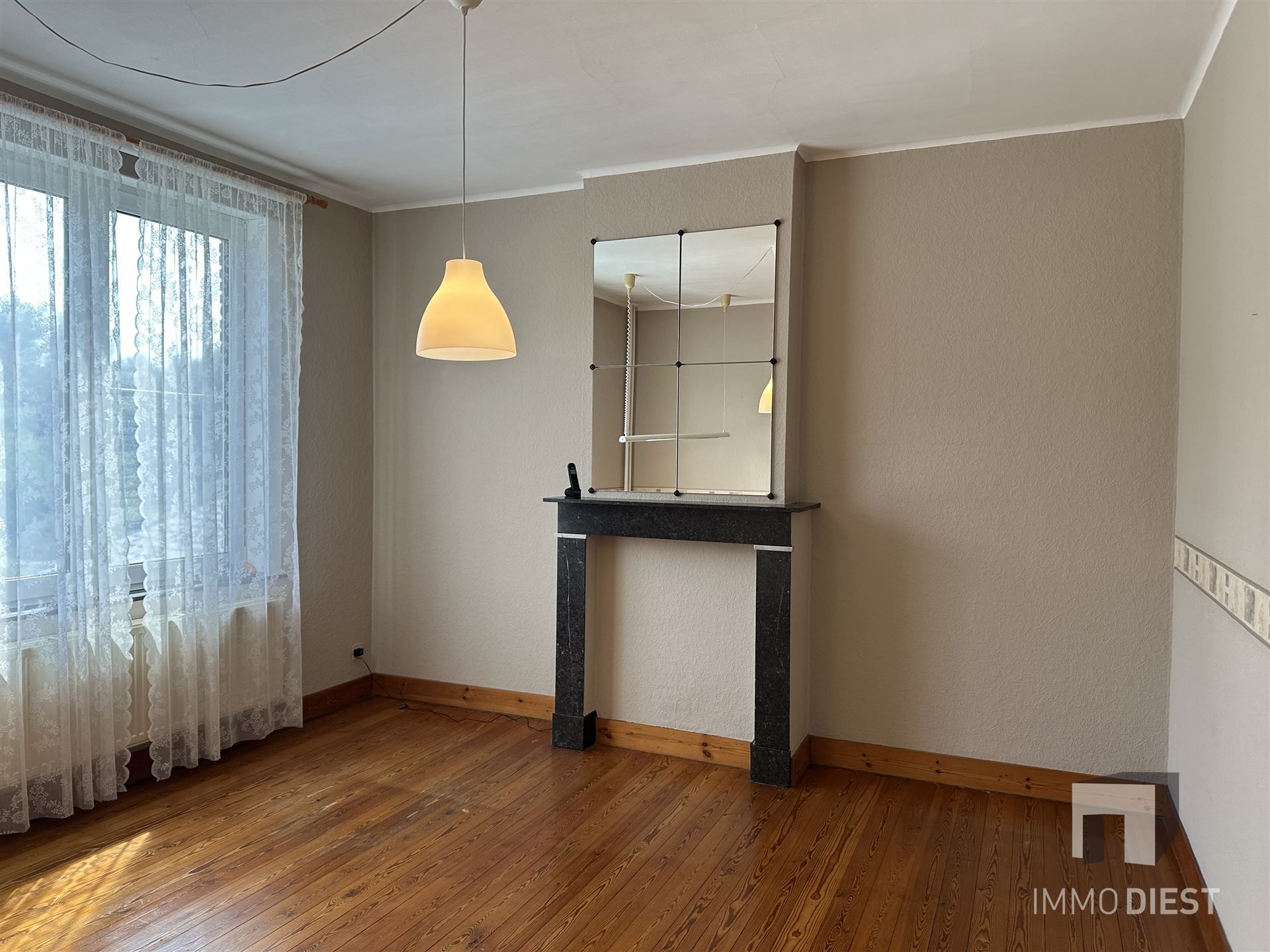 Knappe woning met 3 ruime slaapkamers en mooie tuin - instapklaar foto 30