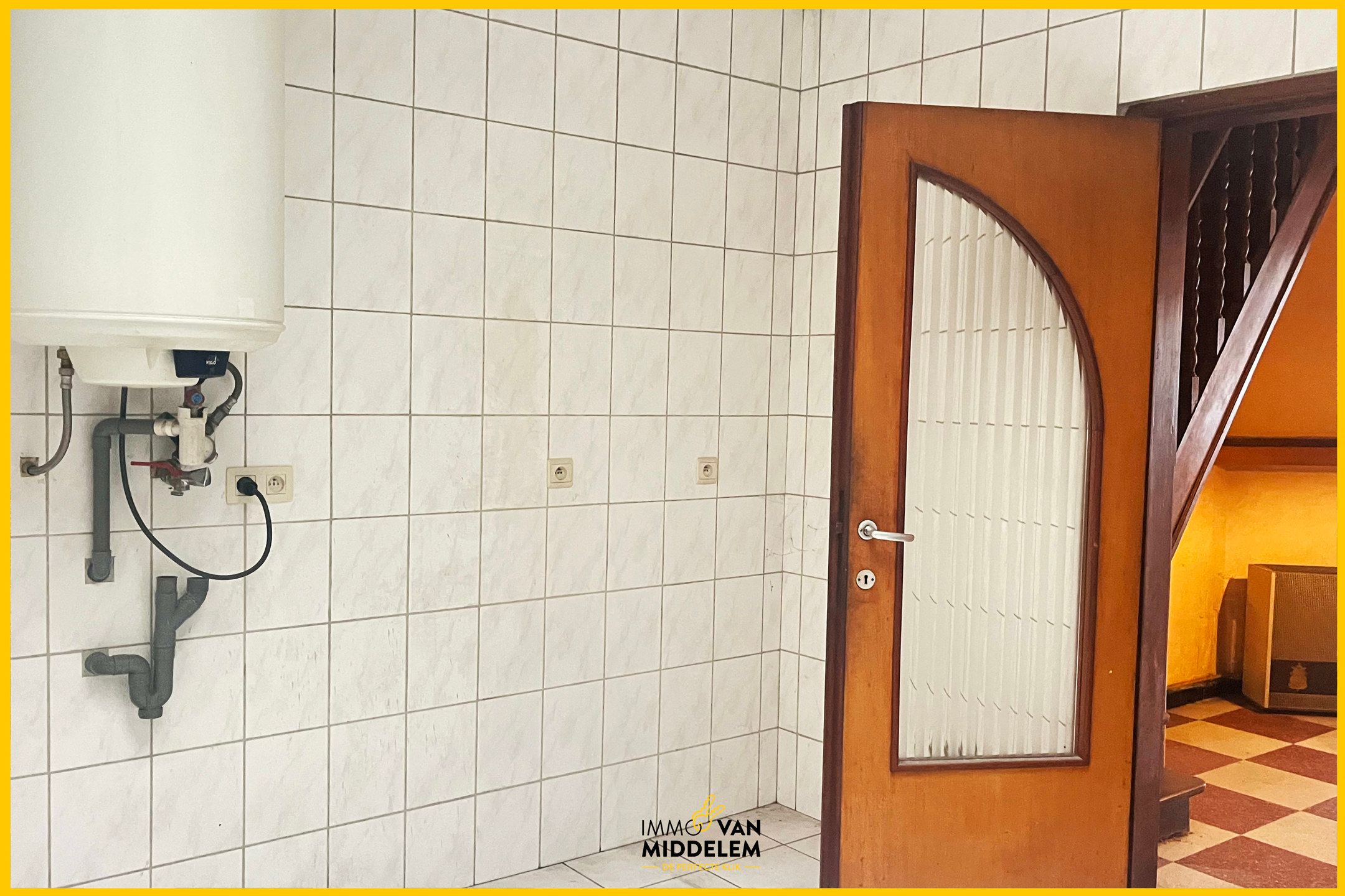 DEELS TE RENOVEREN 2-GEVEL IN CENTRUM TERNAT  foto 8