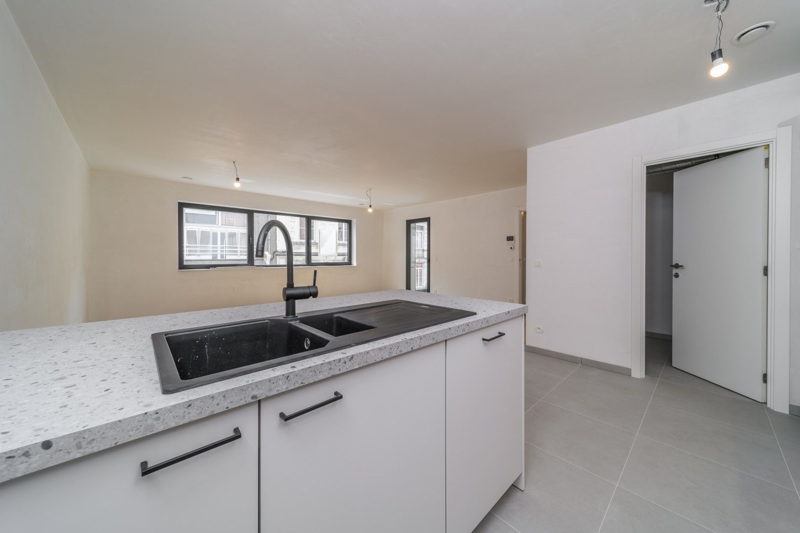 Exclusief nieuwbouwappartement te Aalst foto 5