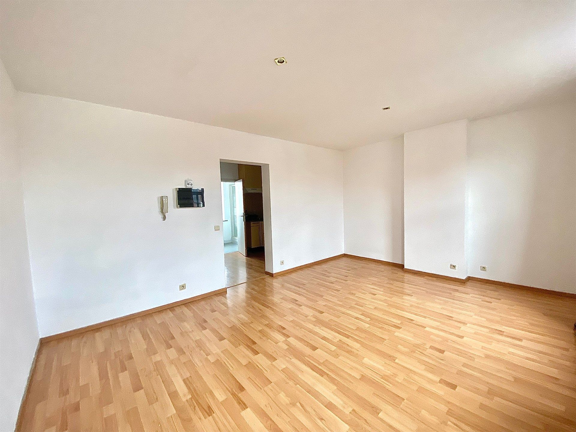 Knusse studio te Aalst foto {{pictureIndex}}