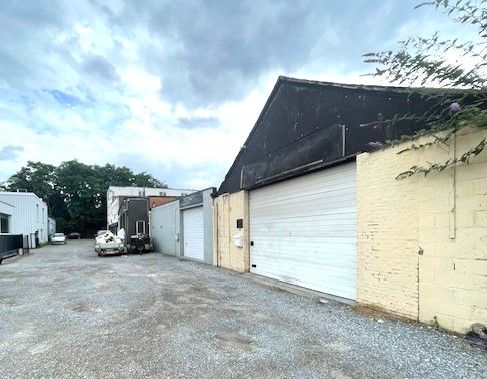 Magazijn in Mechelen foto {{pictureIndex}}