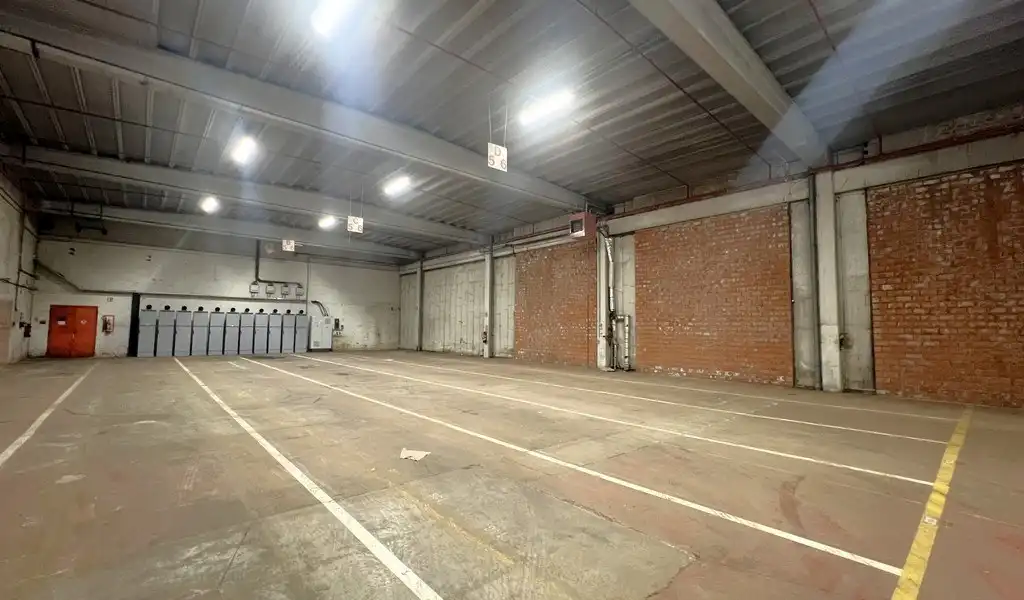 Loods te huur in industriepark-Noord te Sint-Niklaas foto 8