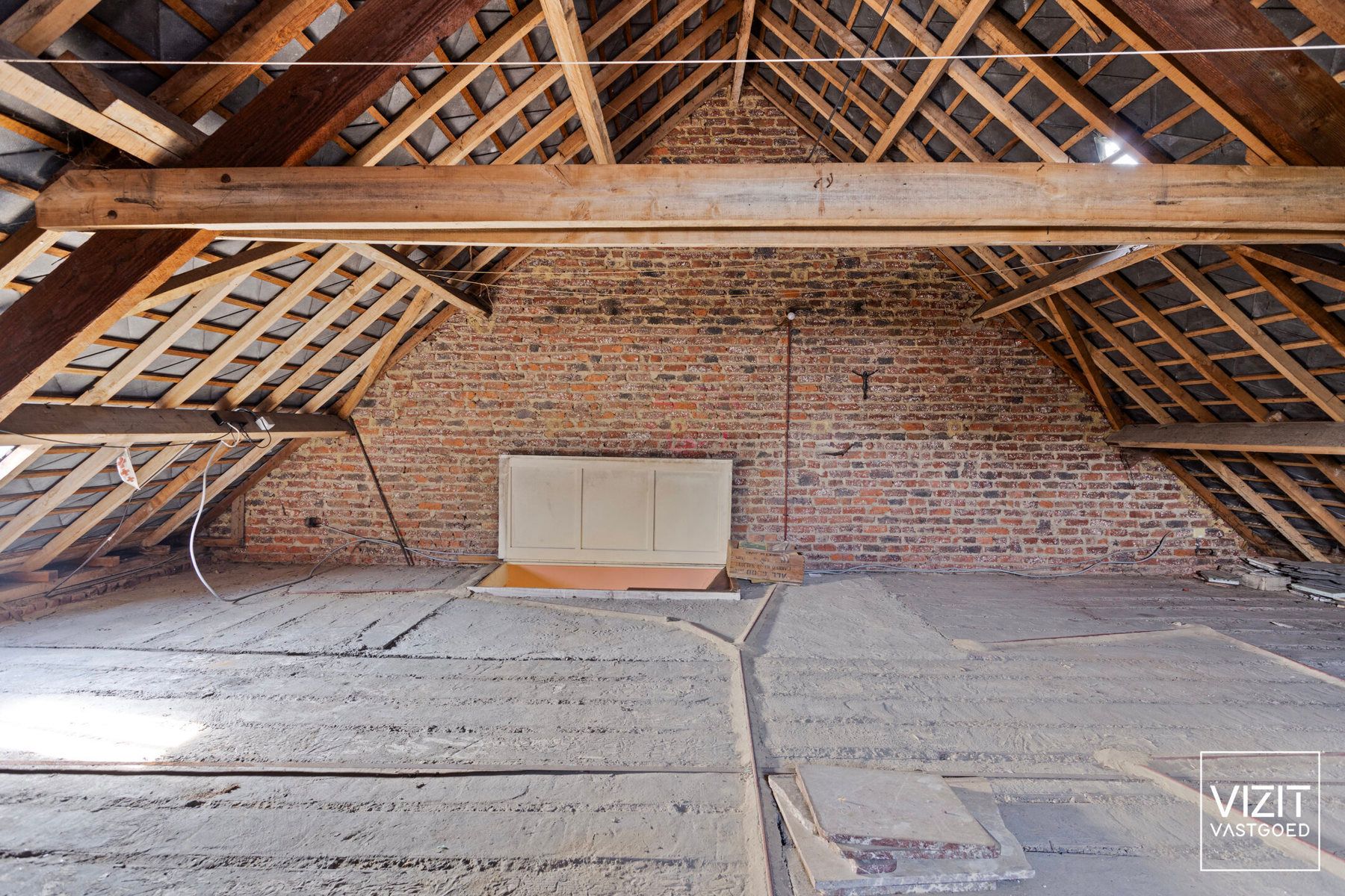 Te renoveren woning met potentieel in Denderhoutem foto 19