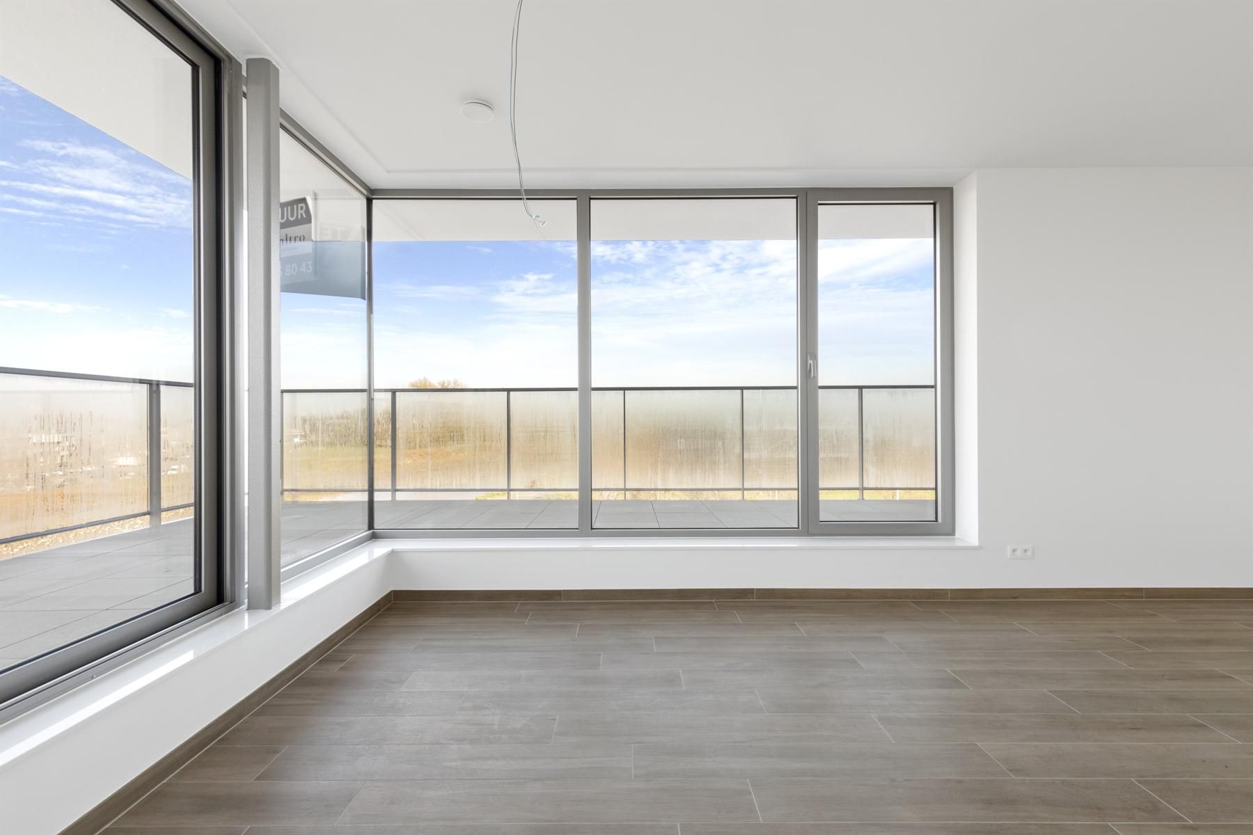 Penthouse met 1slpk en riant terras en ond. berging foto 4