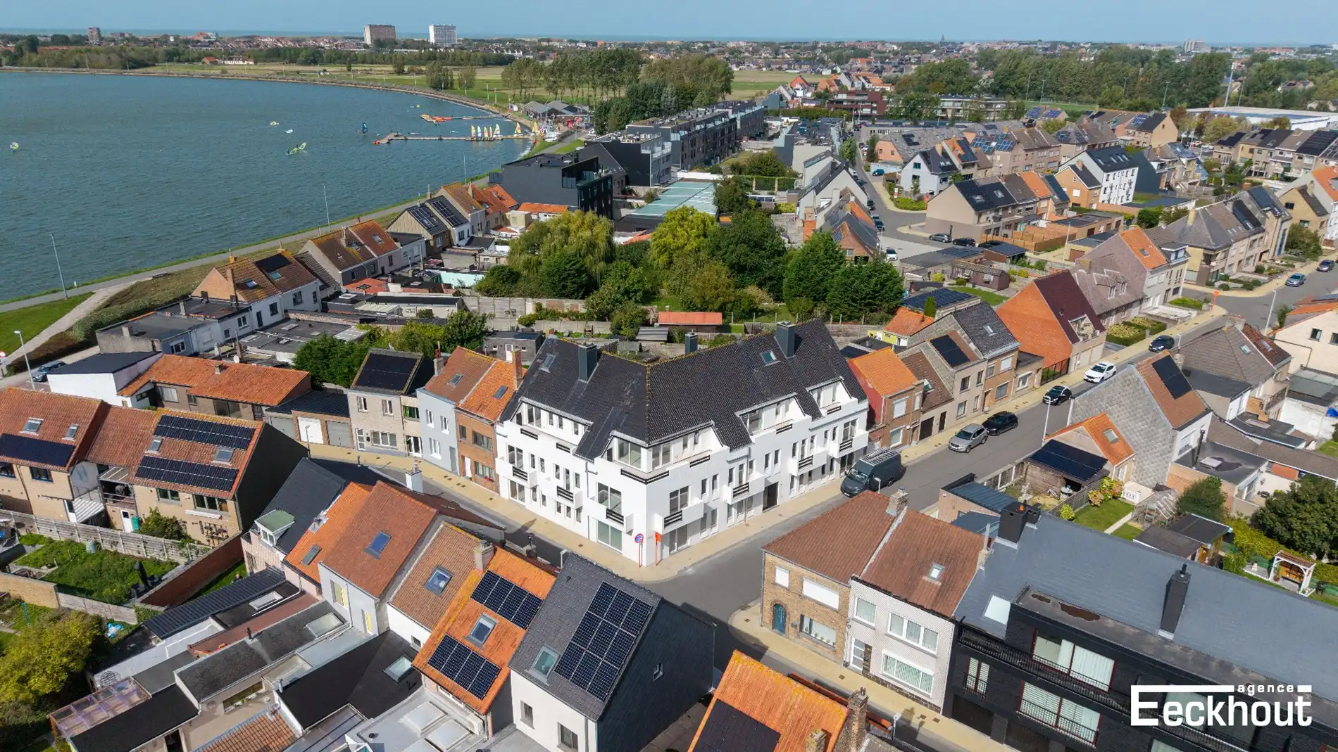 RESIDENTIE NOVA - klassevol vernieuwbouwproject nabij de Spuikom - aankoop aan registratierechten!! foto {{pictureIndex}}