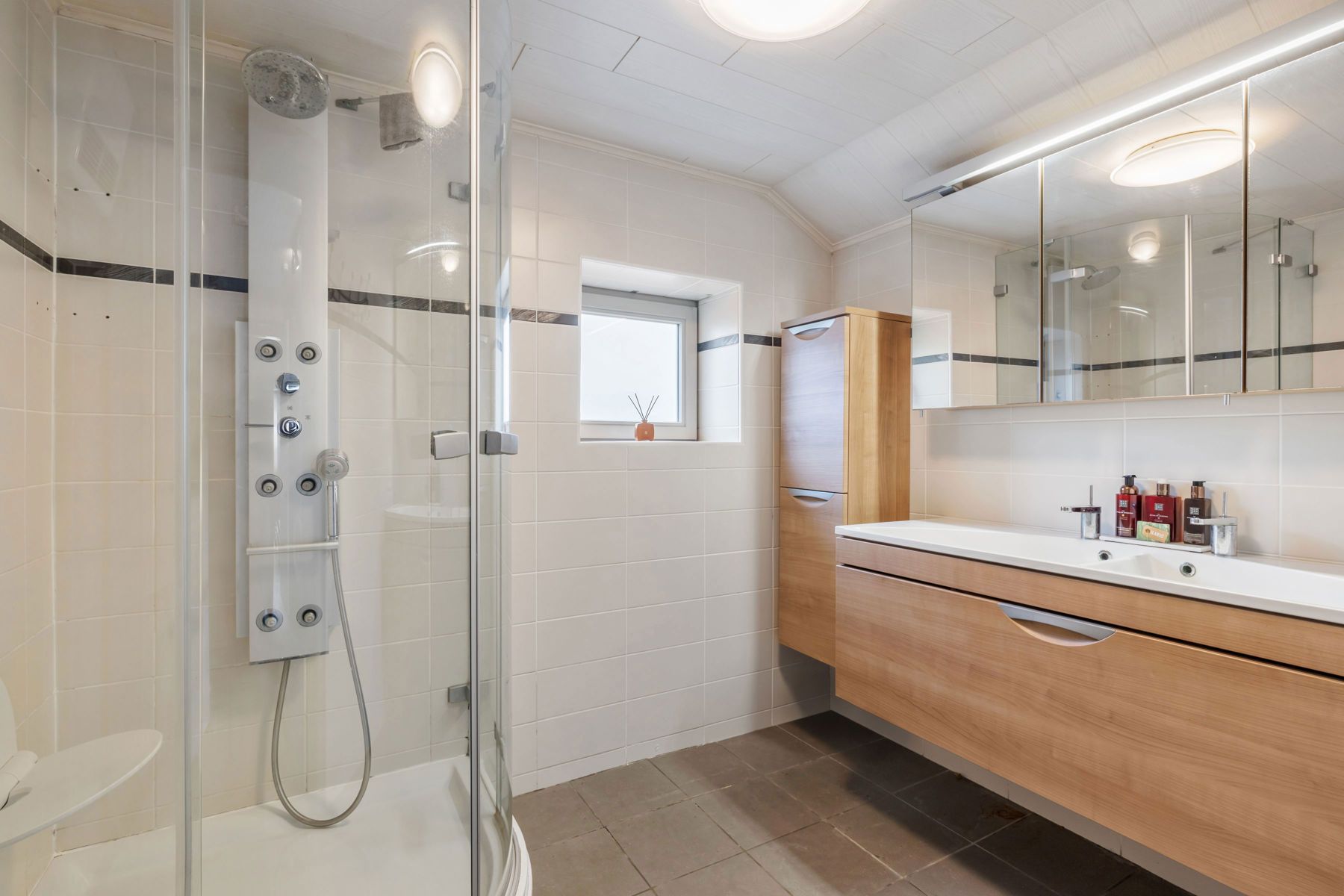 Charmante halfopen woning met tuin en garage te Wachtebeke foto 8