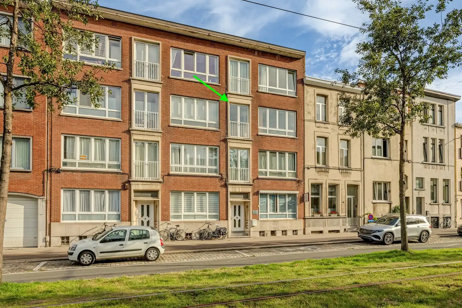 Appartement met terras, EPC B en veel mogelijkheden in Wilrijk foto {{pictureIndex}}