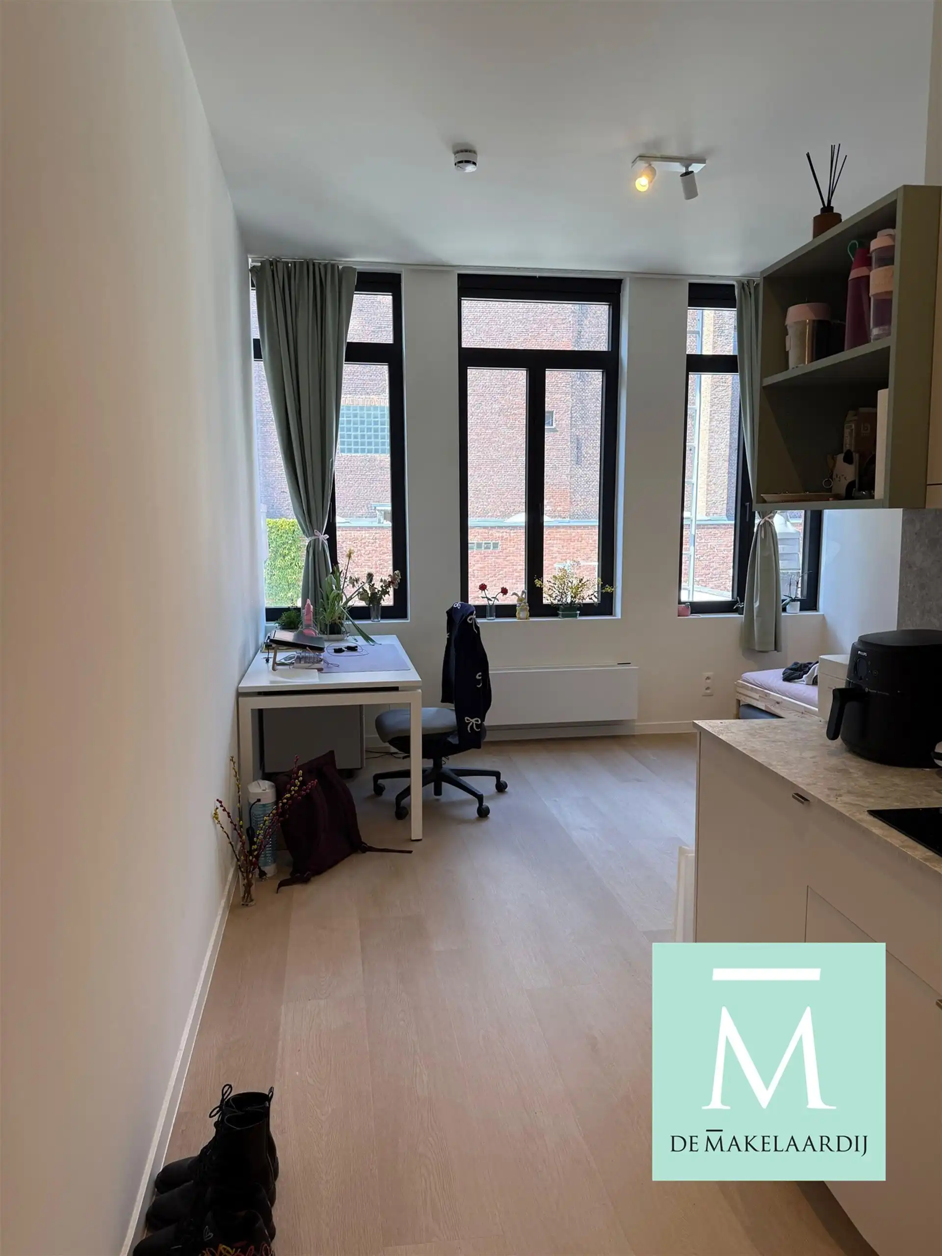 STUDENTS ONLY! Gemeubelde studio in hartje Mechelen - EERSTE BEWONING NA RENOVATIE  foto 3