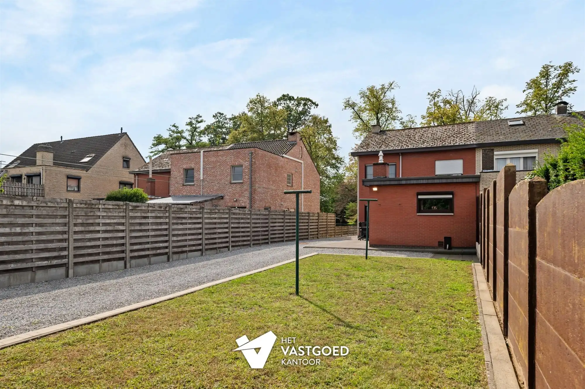 UITSTEKEND ONDERHOUDEN WONING RUSTIG GELEGEN OP EEN PERCEEL VAN 5 ARE TE MEERHOUT GESTEL foto 25