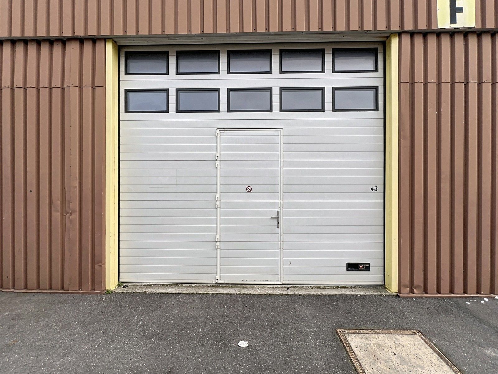 Commercieel te huur 8800 Roeselare