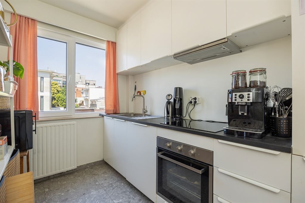 Gerenoveerd appartement met optionele garagebox foto 3