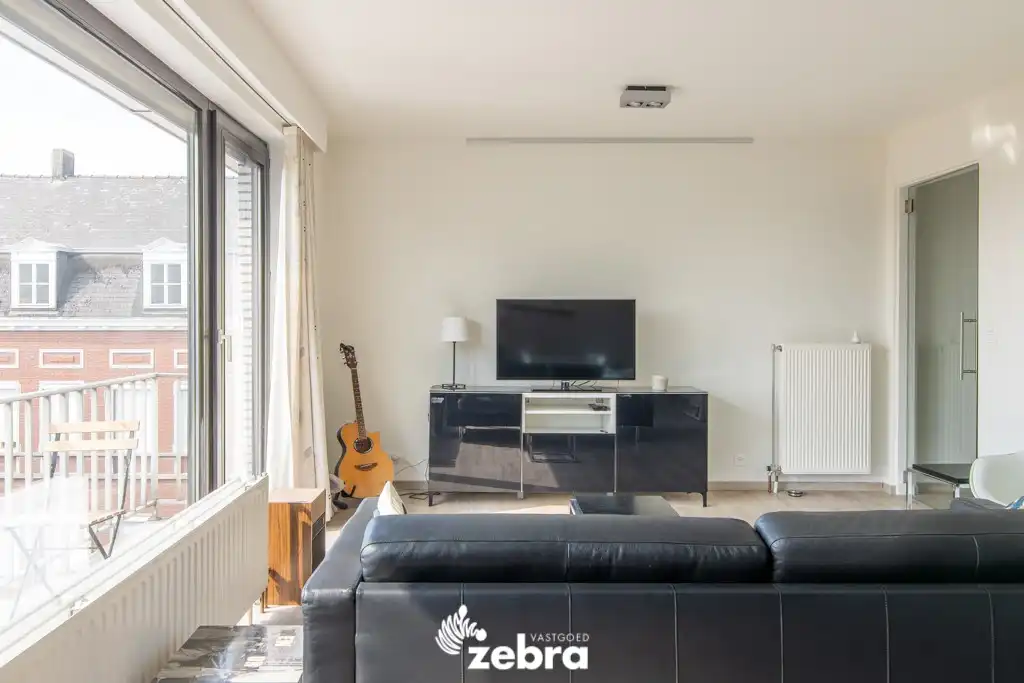 Goed onderhouden appartement met 3 slaapkamers in centrum Tielt! foto 7