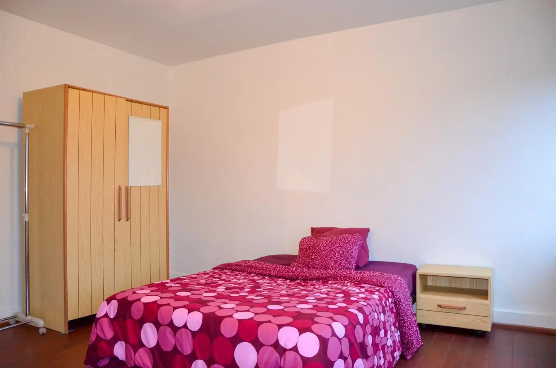 Woning met 3 slaapkamers en ruime stadskoer. foto 13