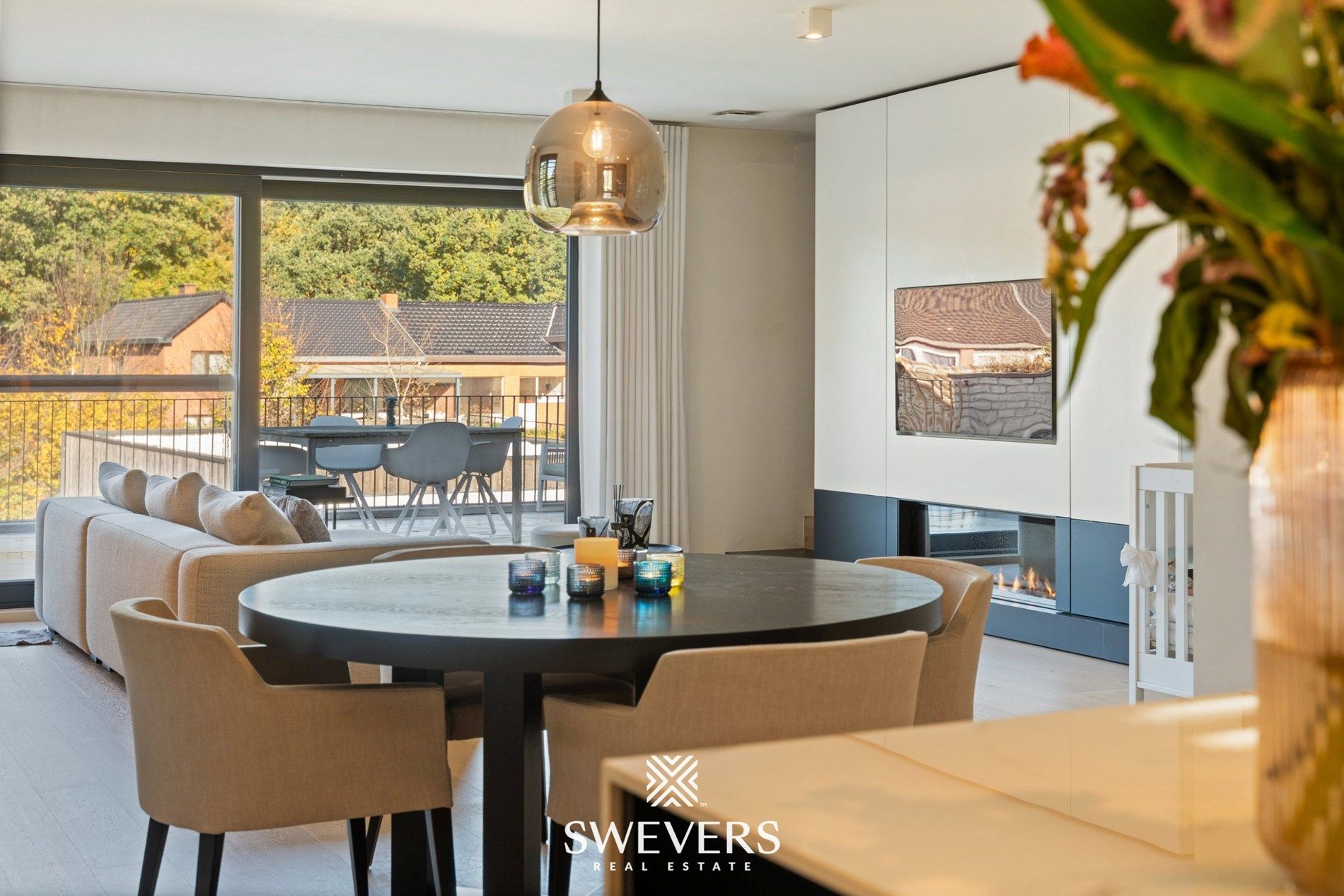 Luxueus villa-appartement in het centrum van Bolderberg foto 12