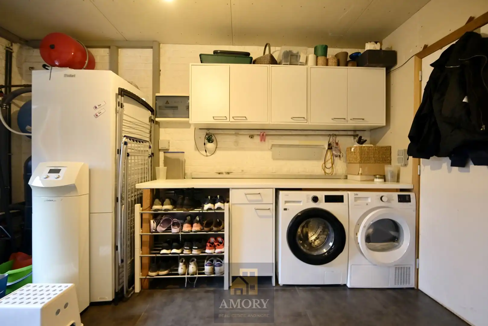 Ruime, gerenoveerde gezinswoning in Gavere foto 18