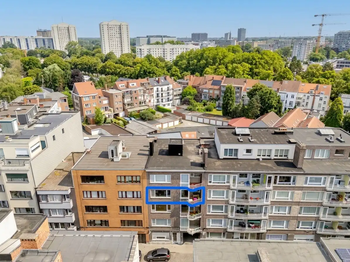 Lichtrijk appartement met twee terrassen foto 20