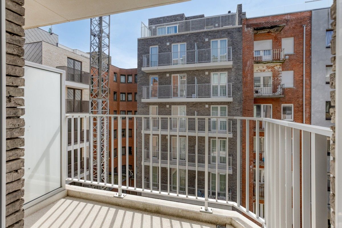 Prachtig nieuwbouwappartement te koop op de Zeedijk foto 23