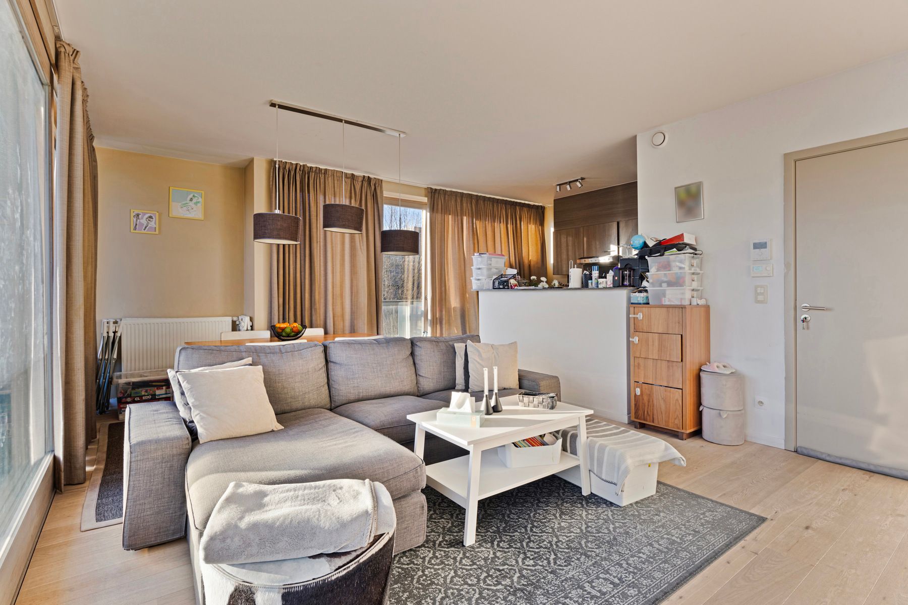 Hoekappartement met 2 slaapkamers, 2 badkamers & staanplaats foto 2