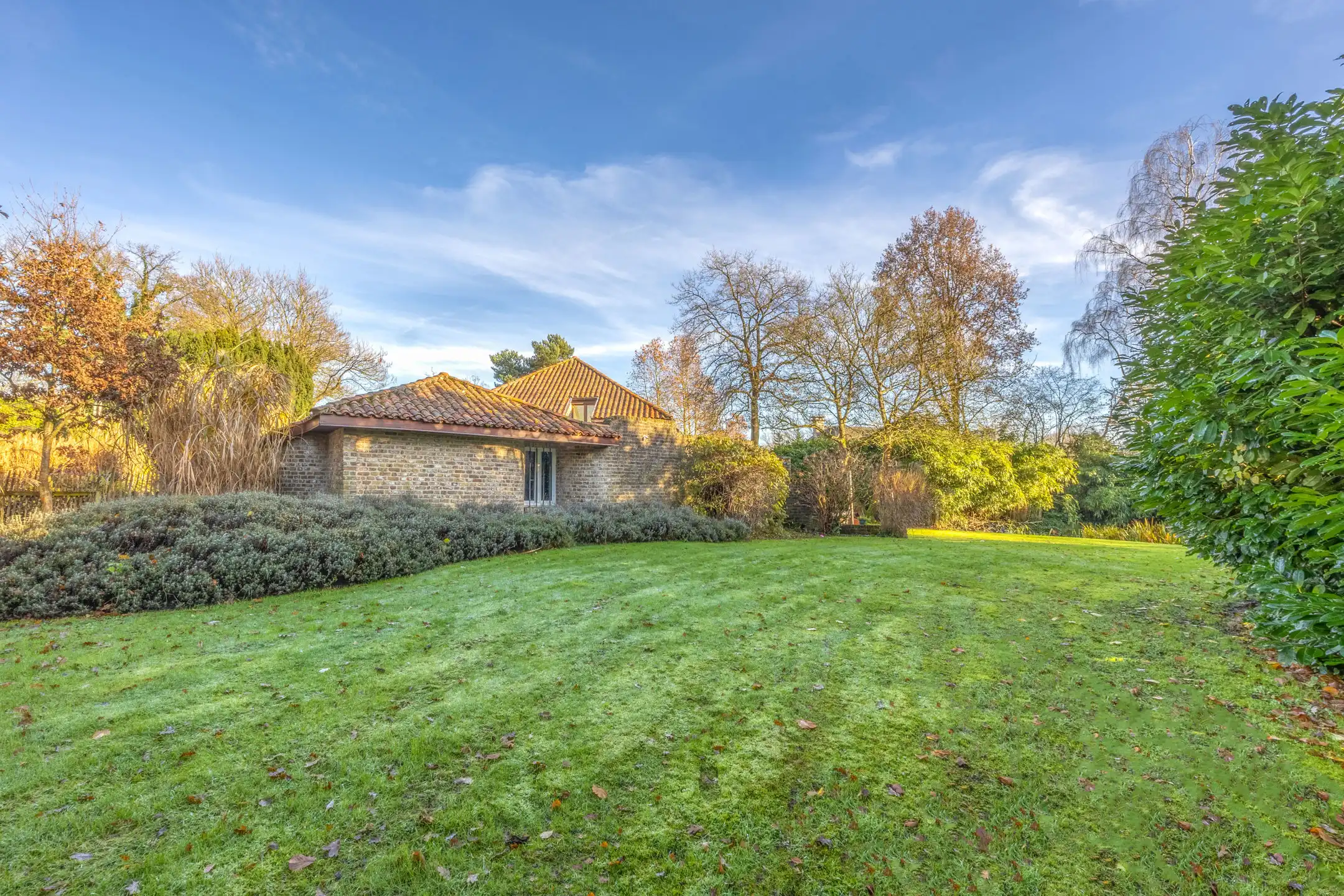 Unieke woning met prachtige tuin en veel privacy foto 26