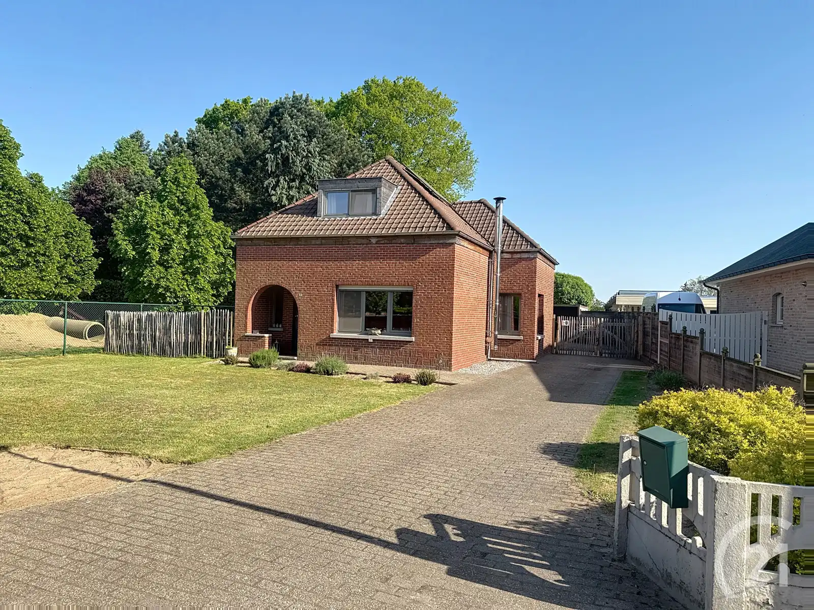 Huis in doodlopende straat te koop in Morkhoven/Herentals! foto 3