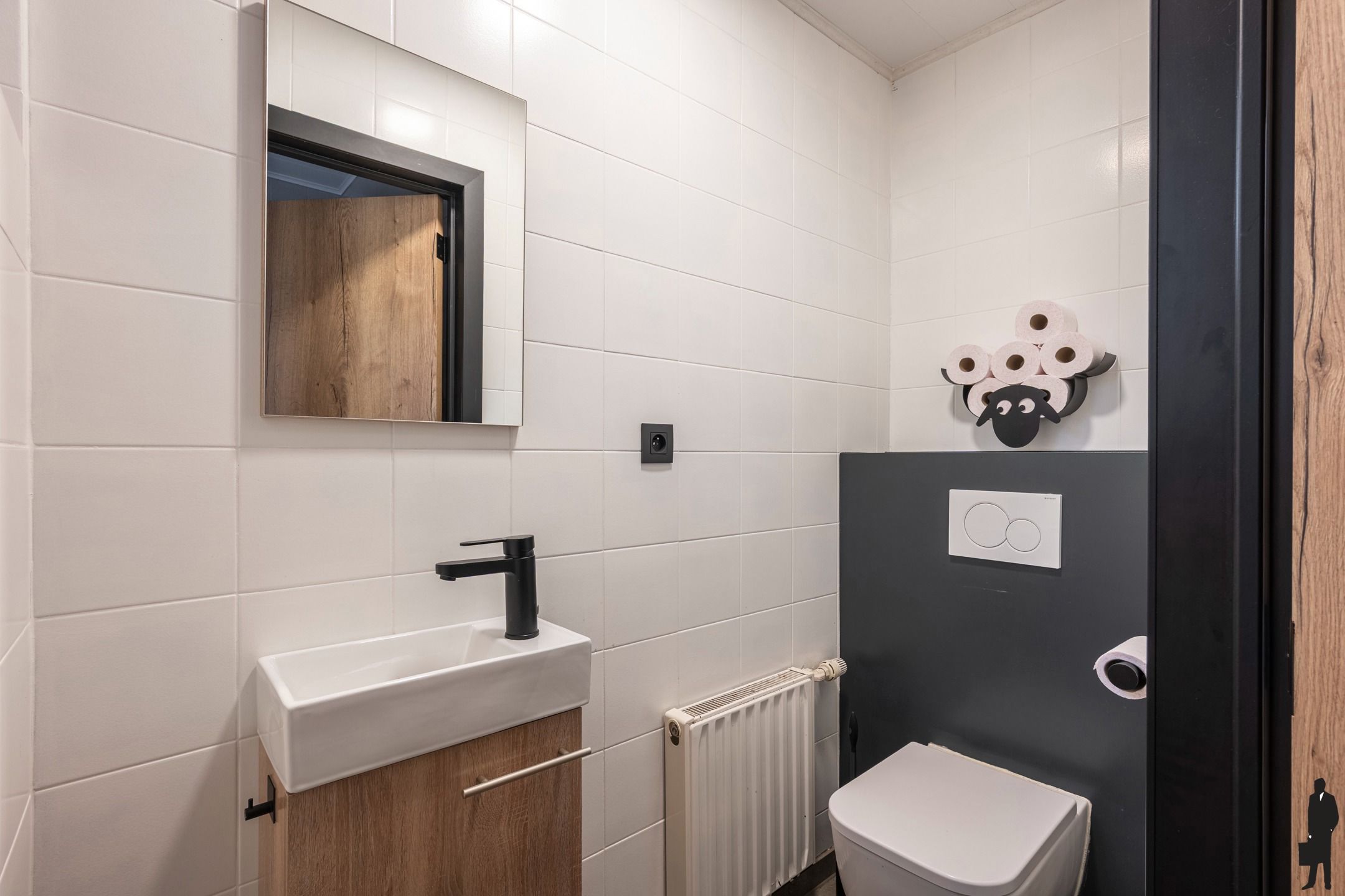 Ruime woning met 3 slpk., 2 badk. en bijgebouw in Weelde foto 9