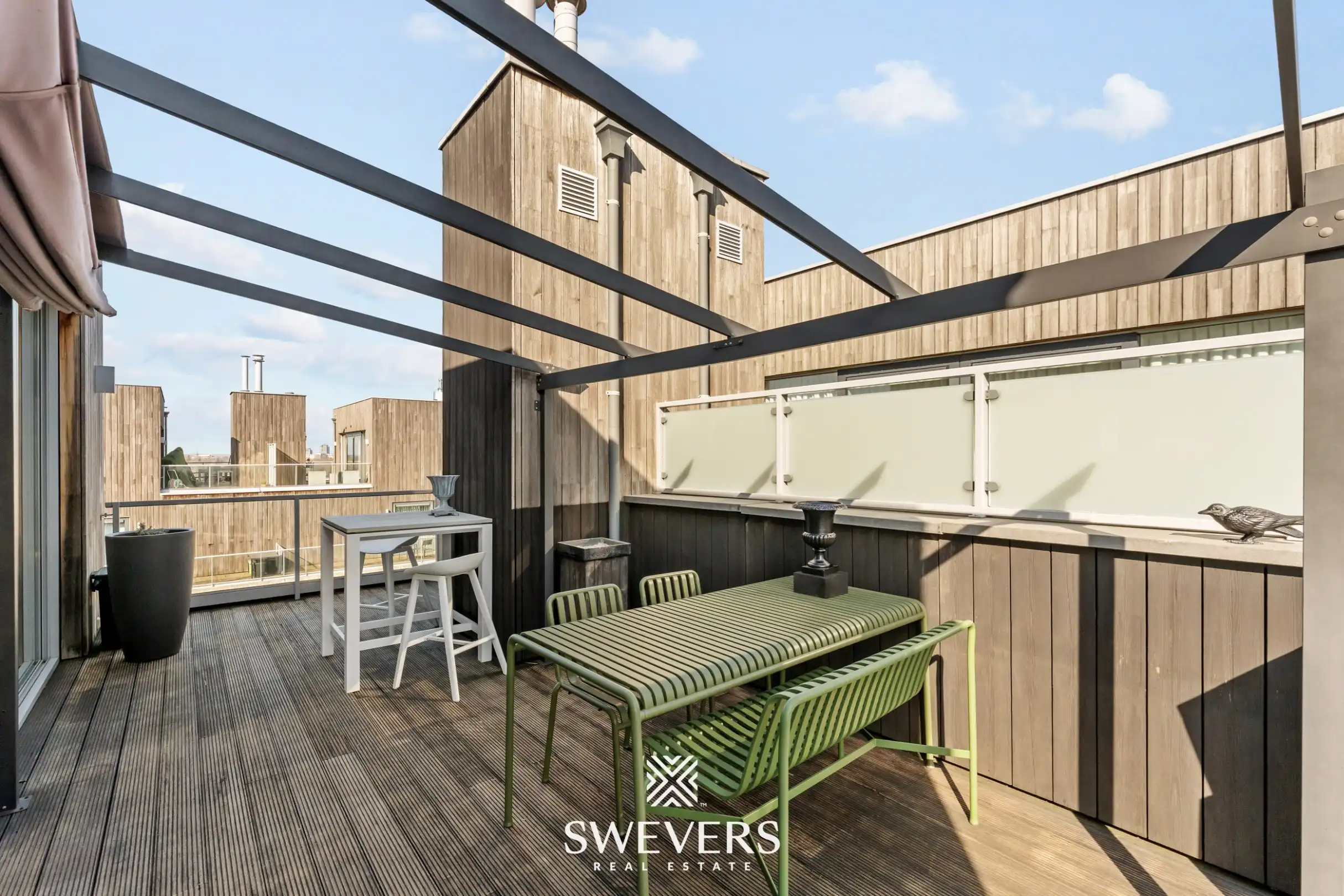 Luxueus penthouse van 204 m² met uitzonderlijke terrassen en panoramisch zicht in Hasselt foto 16