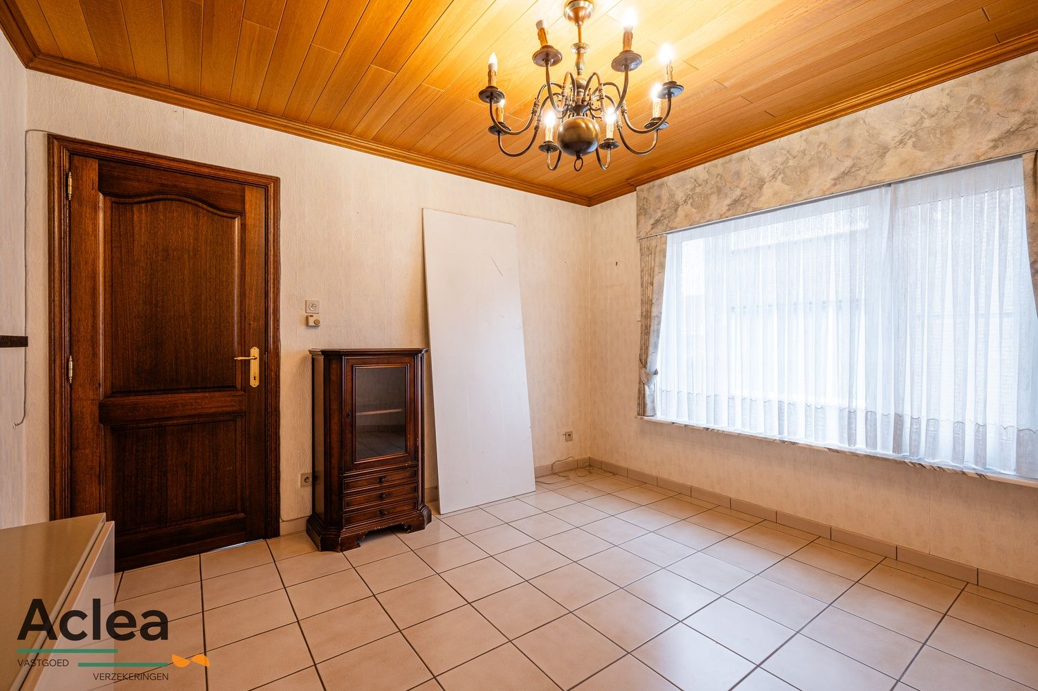 Karaktervolle vrijstaande woning op een goede locatie in Kaprijke foto 6