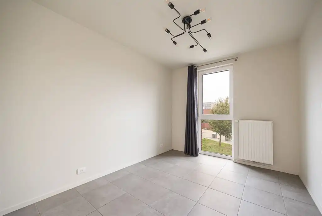 Recent appartement met groen zicht en P foto 10