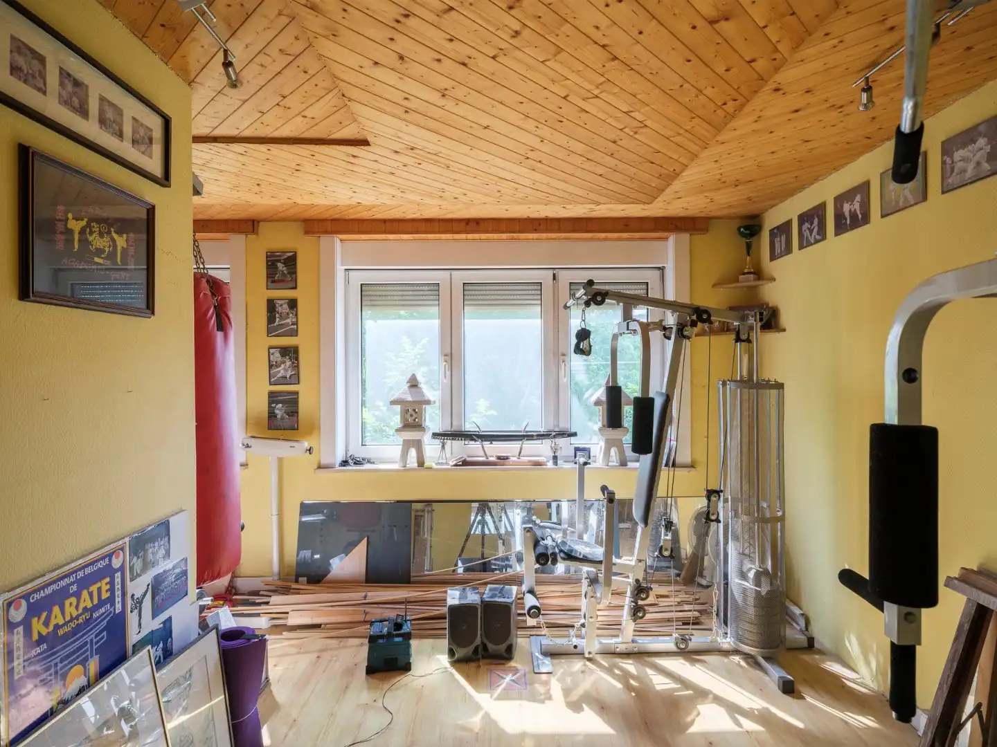 Huis met vier slaapkamers en stadskoer in Ledeberg foto 10