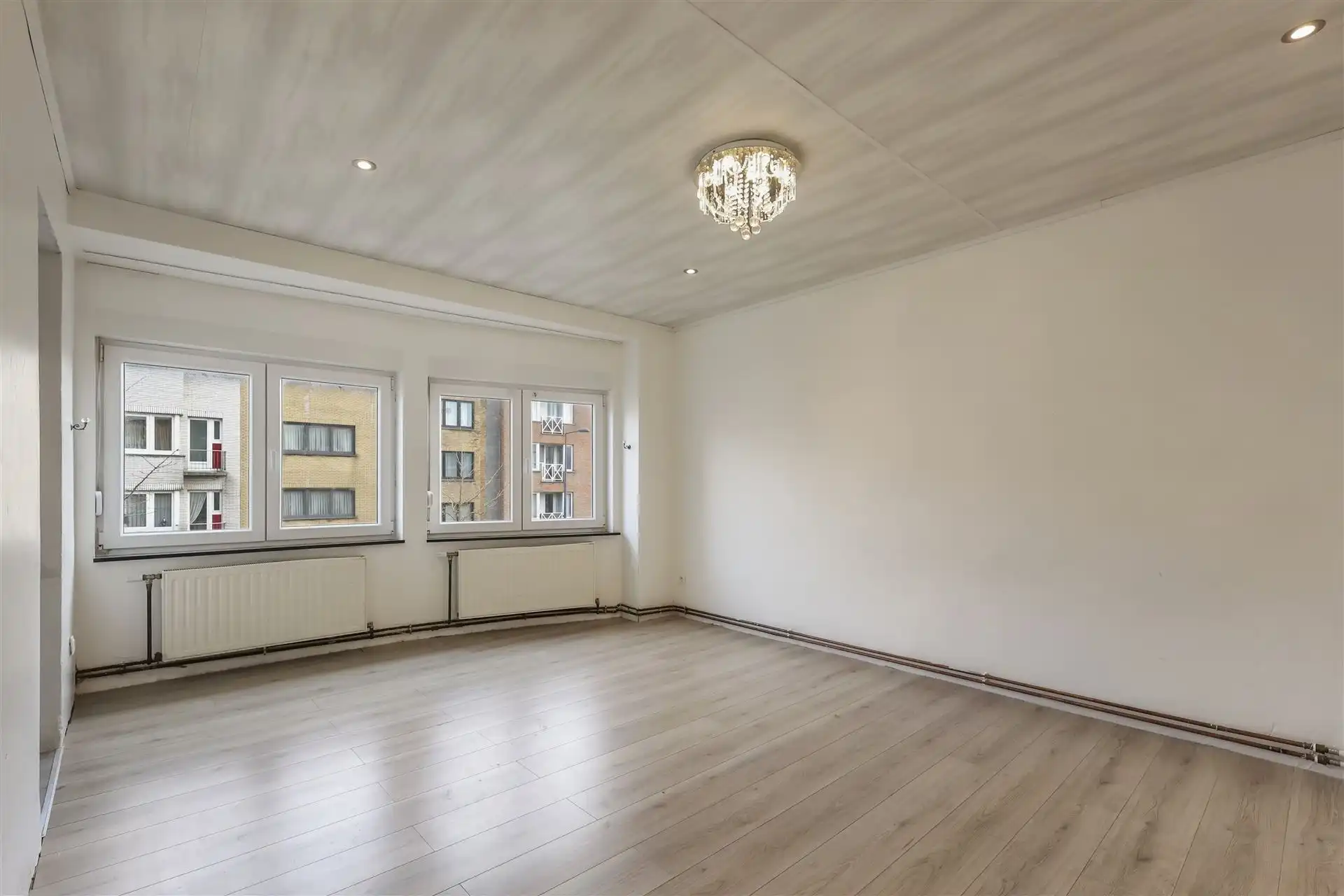 ZONNIG / LAGE ALGEMENE KOSTEN  foto 2