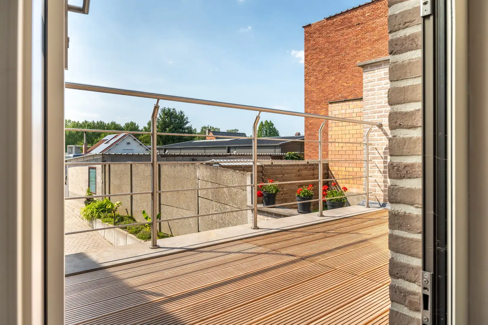 Handelspand in het hart van Bornem foto 9