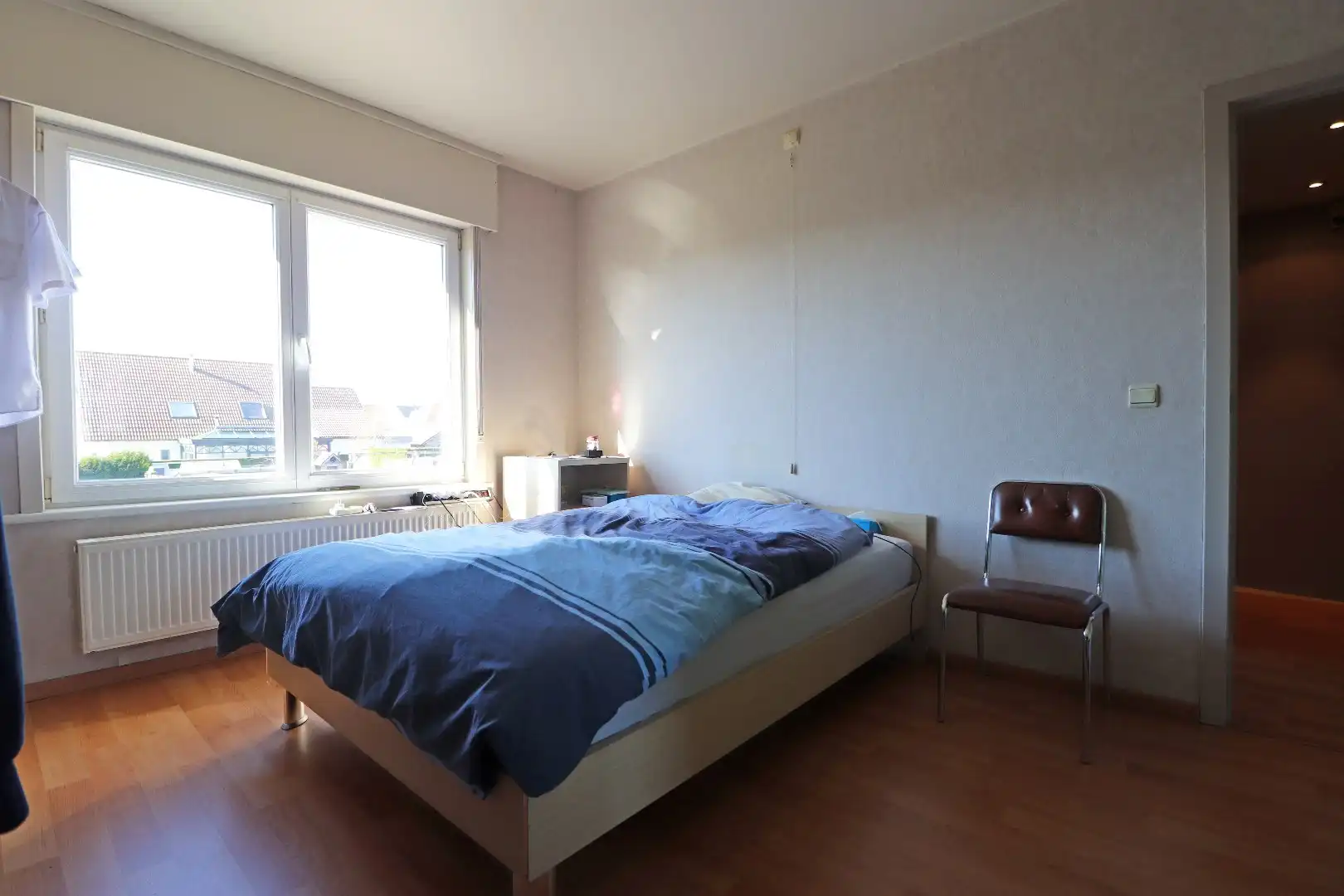 Ruime gezinswoning foto 8