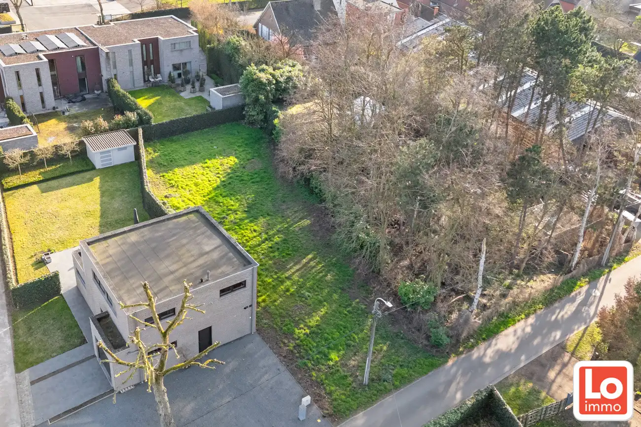 Mooi perceel bouwgrond voor een halfopen woning op een rustige locatie in Zaffelare! foto 3