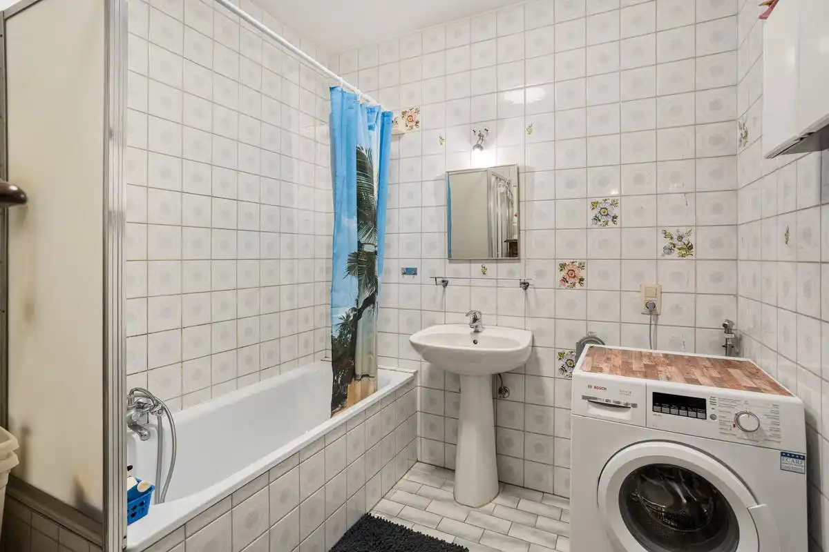 Appartement met 2 slaapkamers, 2 terrassen en garagebox te Strombeek-Bever foto 16