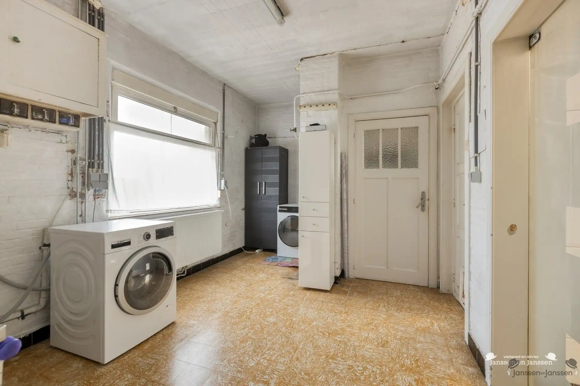 Ruime energiezuinige gezinswoning met 4 slaapkamers nabij het centrum van Zonhoven foto 7