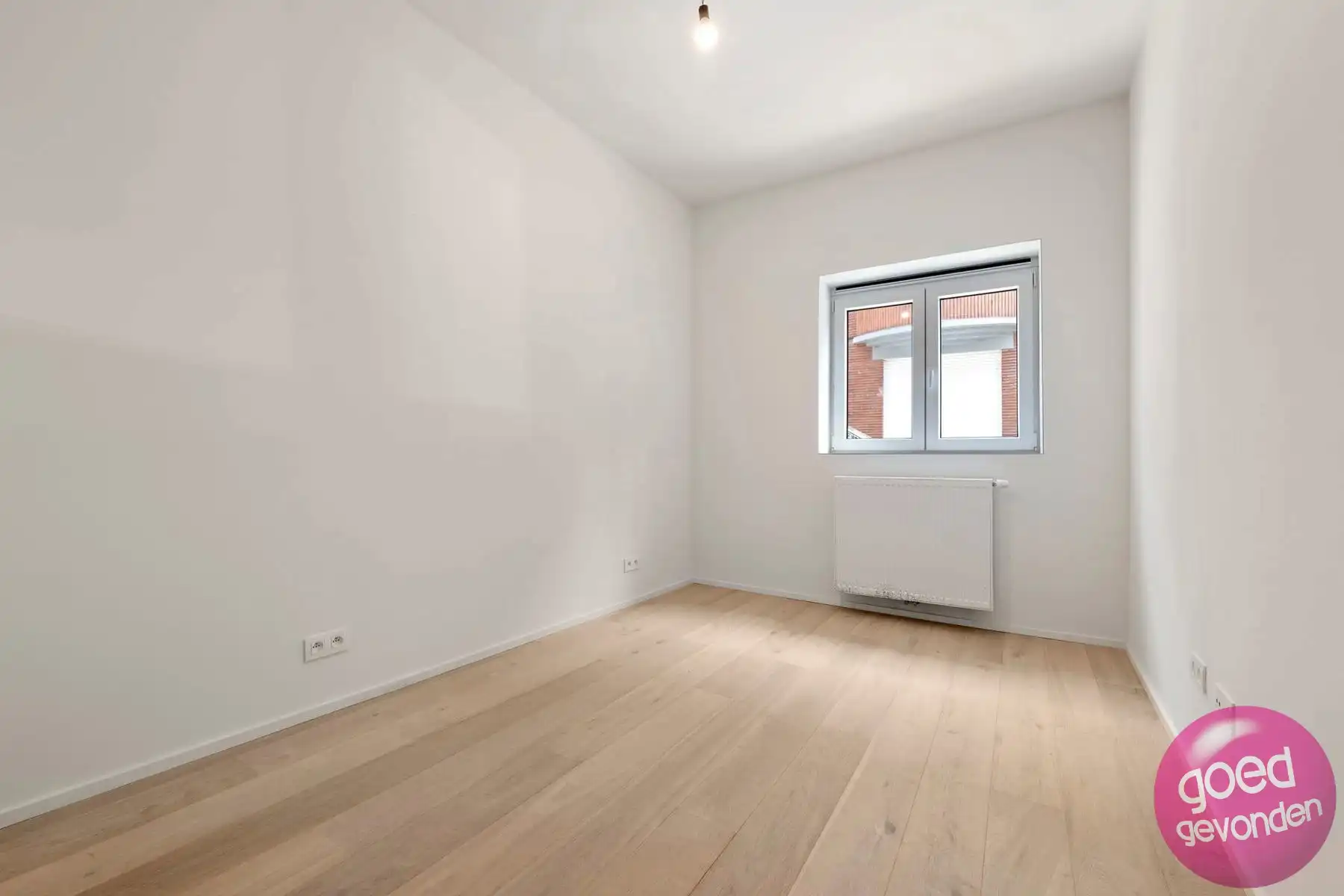 NIEUW APP - 1of2 SLK - TERRAS - KELDER - CENTRUM - GEEN BTW foto 20