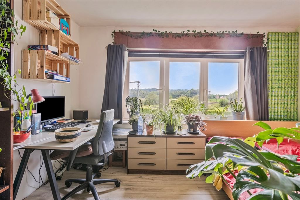 Gezellige woning op een knap perceel van 4A 47Ca foto 14