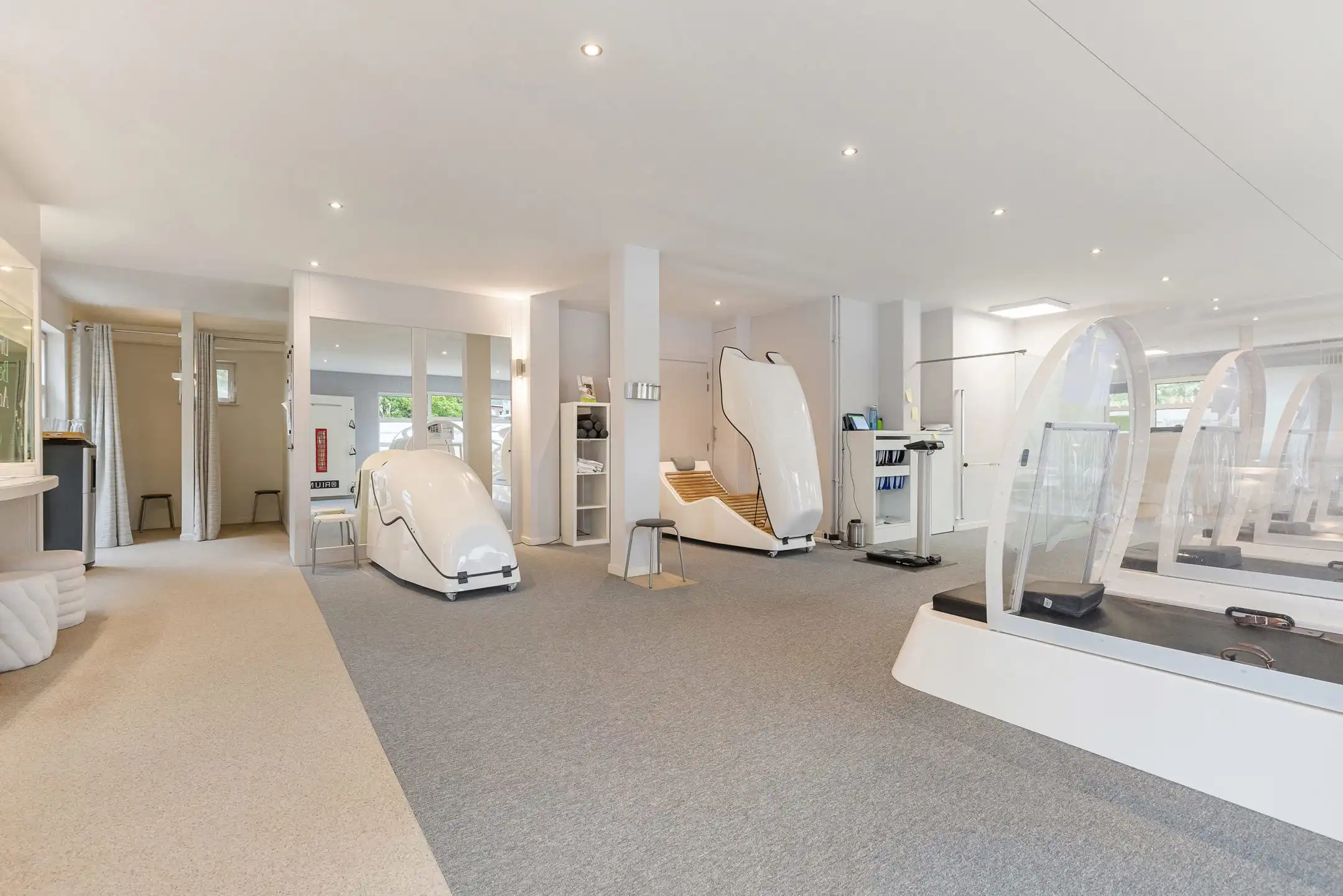 Centrale residentie met handelsruimte te Bilzen foto 42