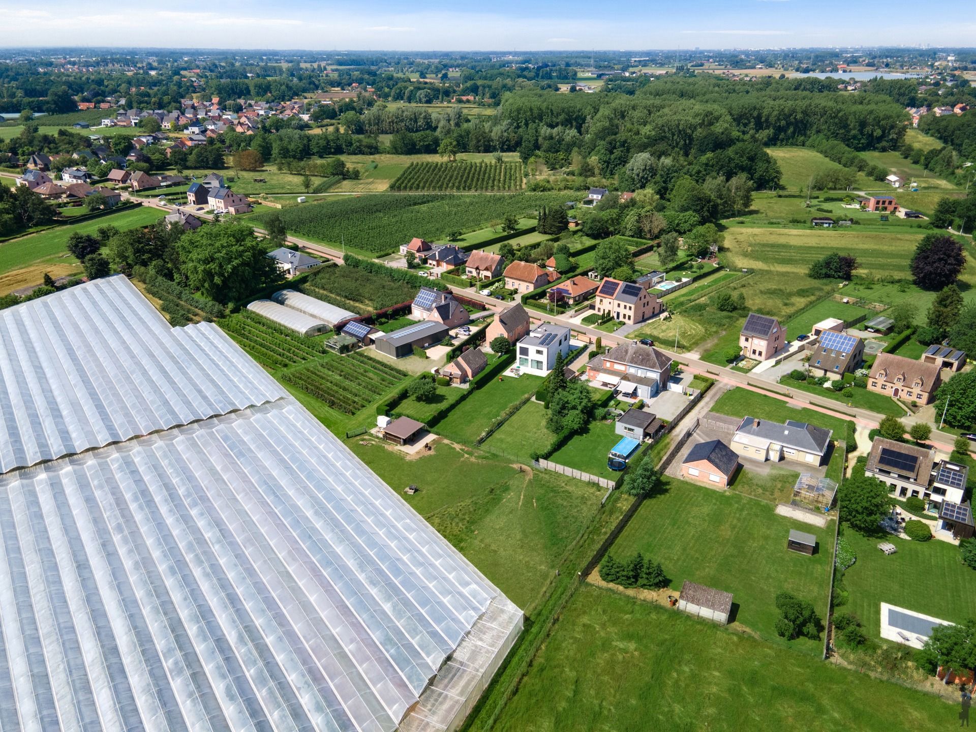 Prachtige villa op rustige locatie met achterliggend weiland. foto 15