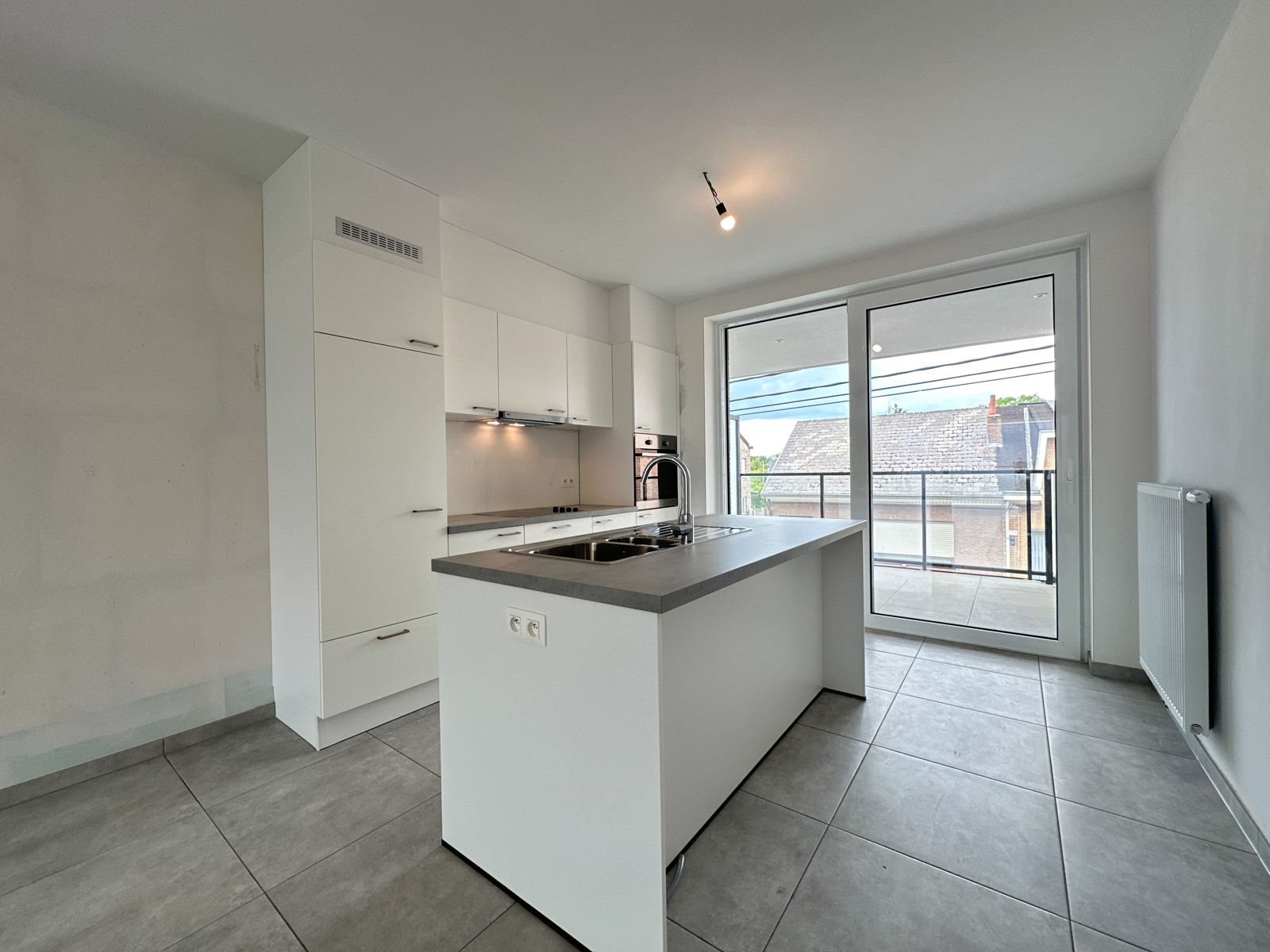 Nieuwbouwappartement met 2 slaapkamers en 2 terrassen! foto 2
