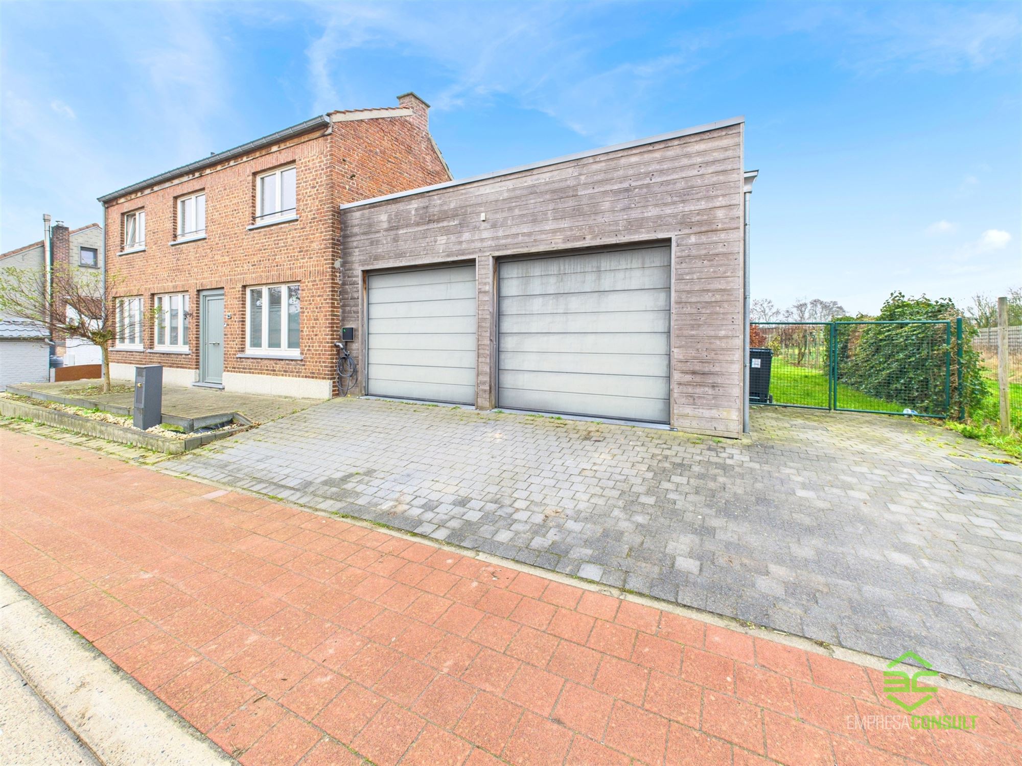 Gerenoveerde, energiezuinige OB met 3 slpk! foto {{pictureIndex}}