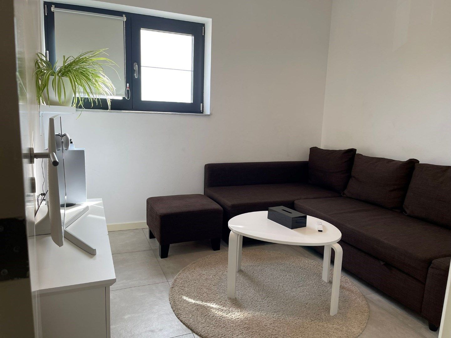 Moderne duplex van 130m² met 3 slaapkamers en parking te Dilsen foto 15