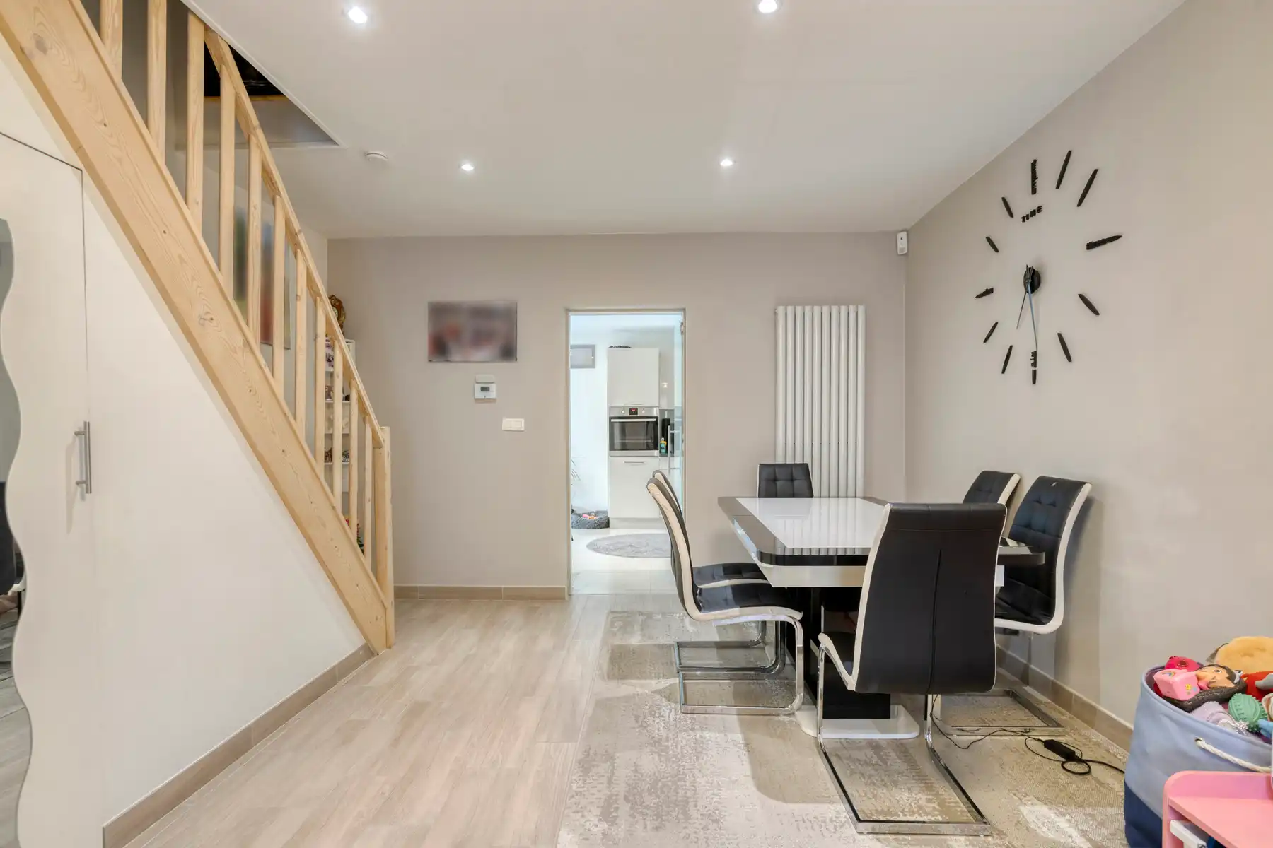 Instapklare eengezinswoning met 4 slaapkamers foto 7