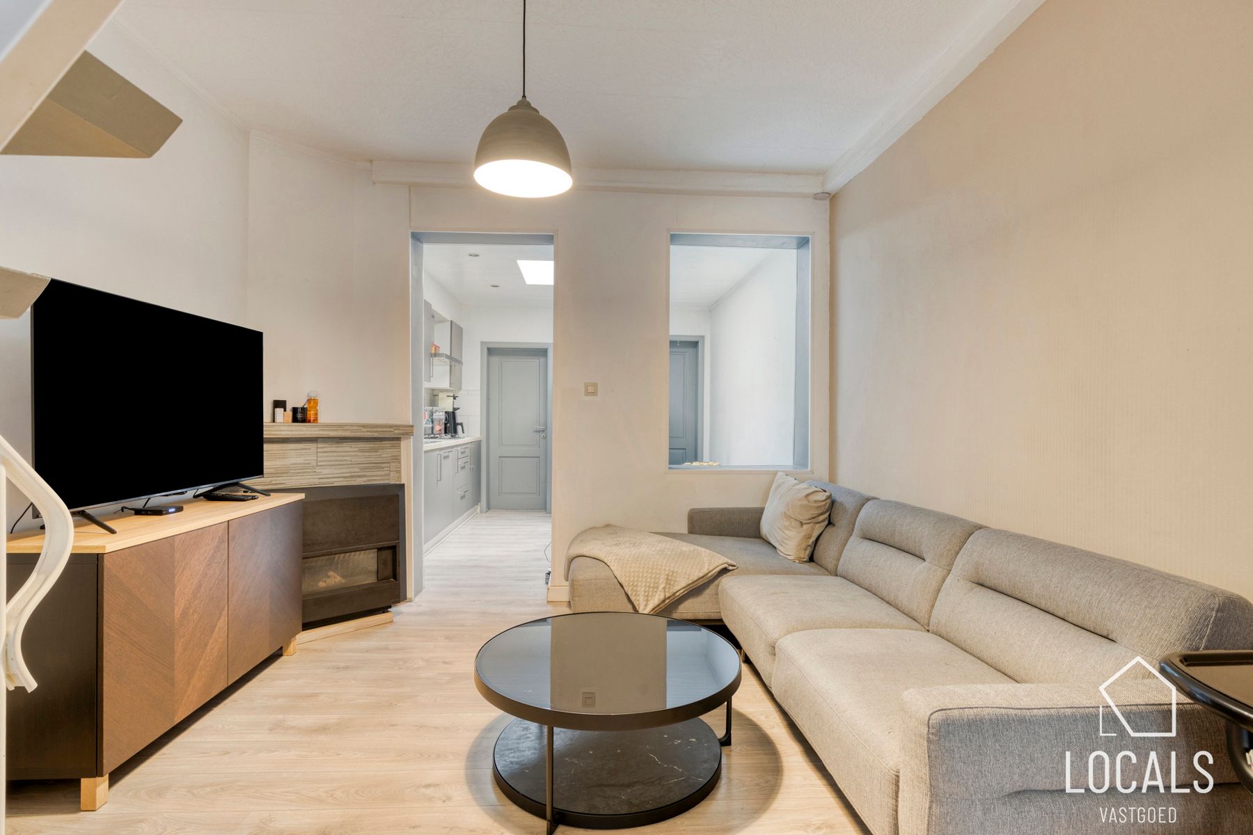 Gerenoveerde gezellige woning foto 4